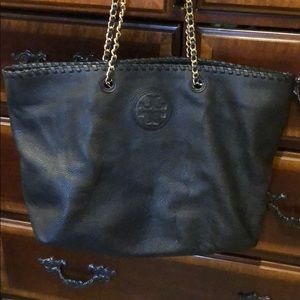 Authentic Tory Burch large handbag black. Like new
